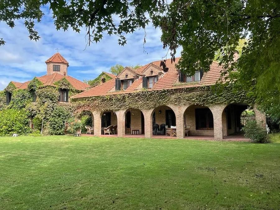 Casa En Las Lomas De San Isidro